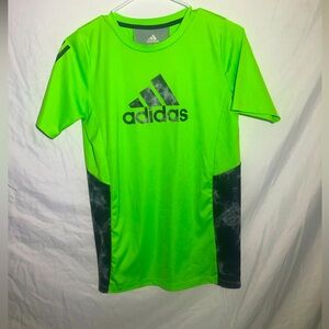 Preloved-Adidas Youth L(14-16) T-Shirt.Fluorescent Green W/LighteningGrayPattern